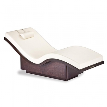 Spa Relaxation Loungers