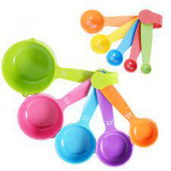 Plastic Measuring cups and spoons