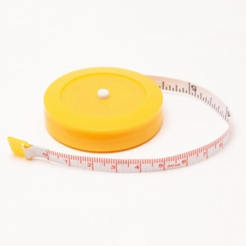 Retractable measuring tapes